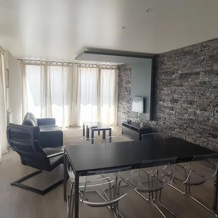 Apartment George