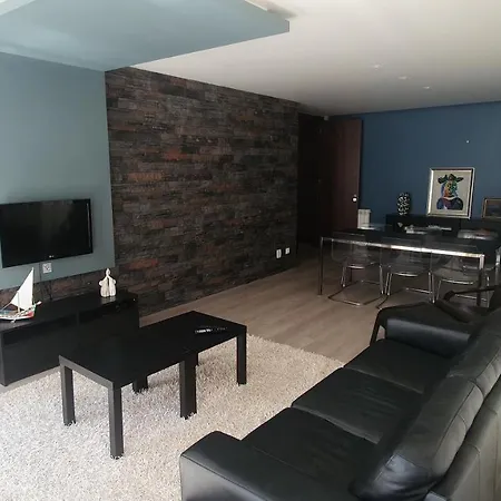 George Apartment