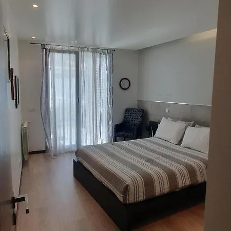 Apartment George *